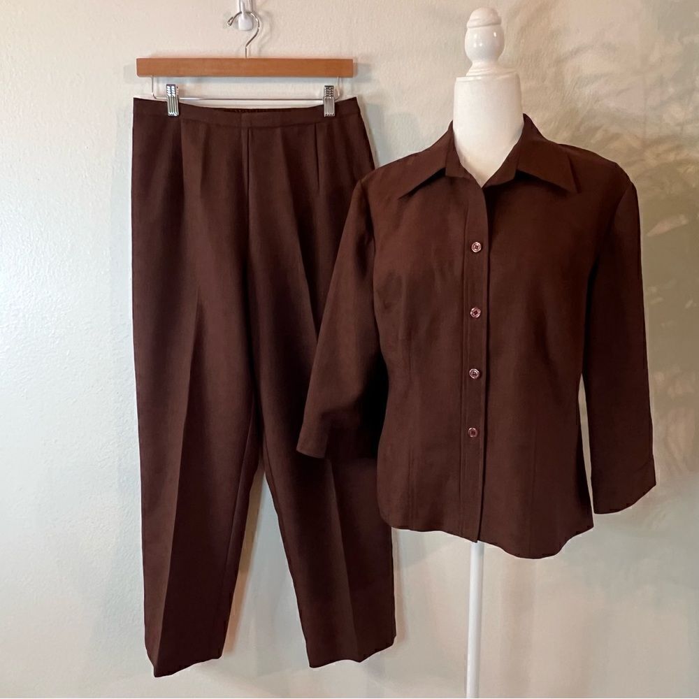 Sag Harbor Pant Suit Brown Lightweight Size 10 Career Church